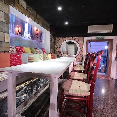 Socat Home Luodong Luaran gambar